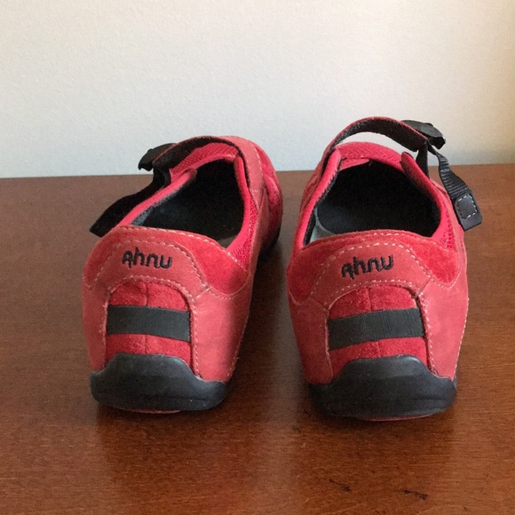 Ahnu Women’s Red Mary Jane Comfort Shoes Size 9 - Picture 4 of 6